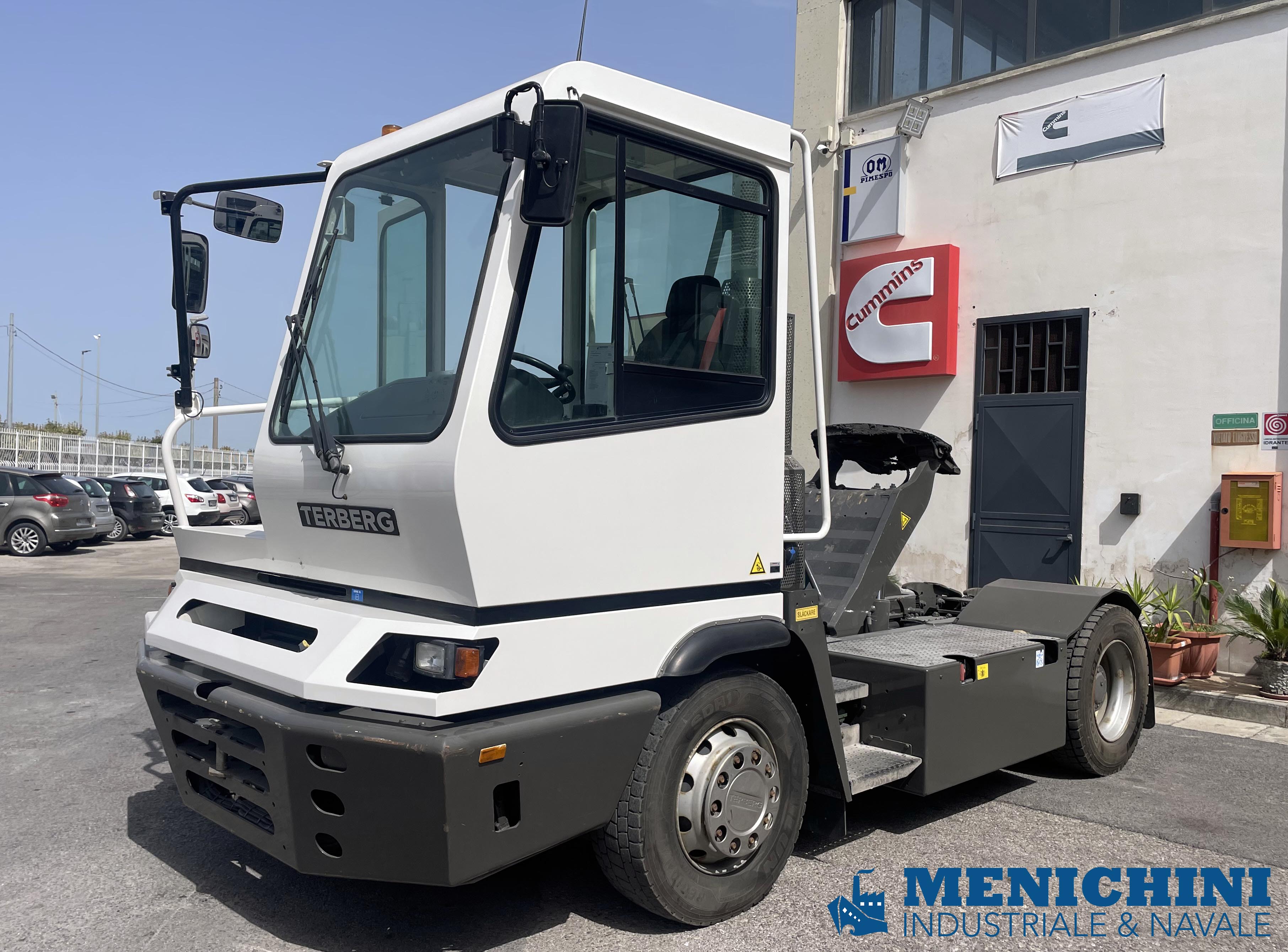 TERBERG YT222 (9325)